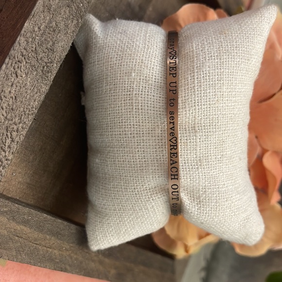 JBloom Uptown Bangle - Picture 2 of 4